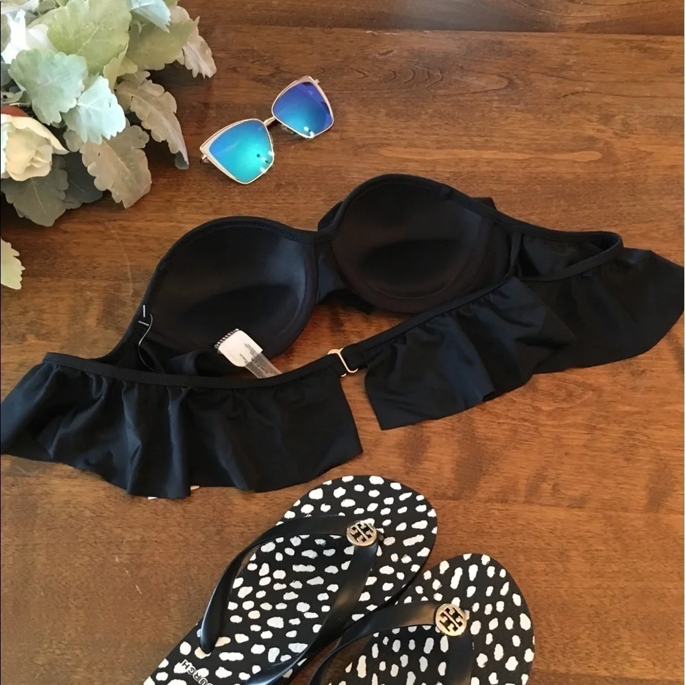 SALE! Ruffled Sweetheart Bandeau Bikini Swim Top - Picture 4 of 4